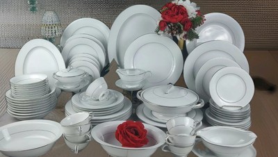 Noritake Whitehall - 63 Pcs Dinnerware Set + Hosting Pcs White