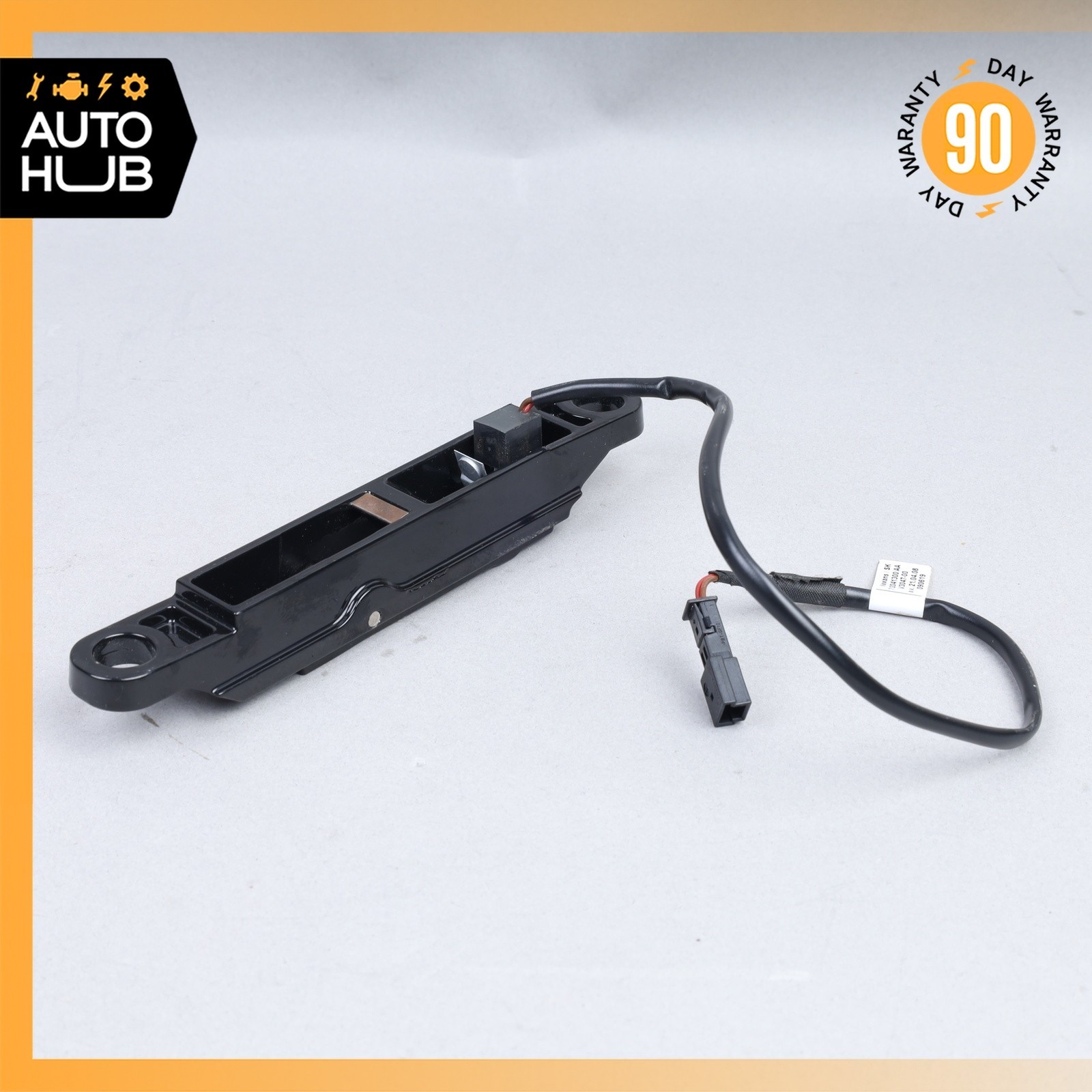 10-19 Maserati GranTurismo M145 Front Right Folding Roof Lock Striker OEM 23k