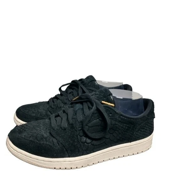 Jordan 1 top low black python