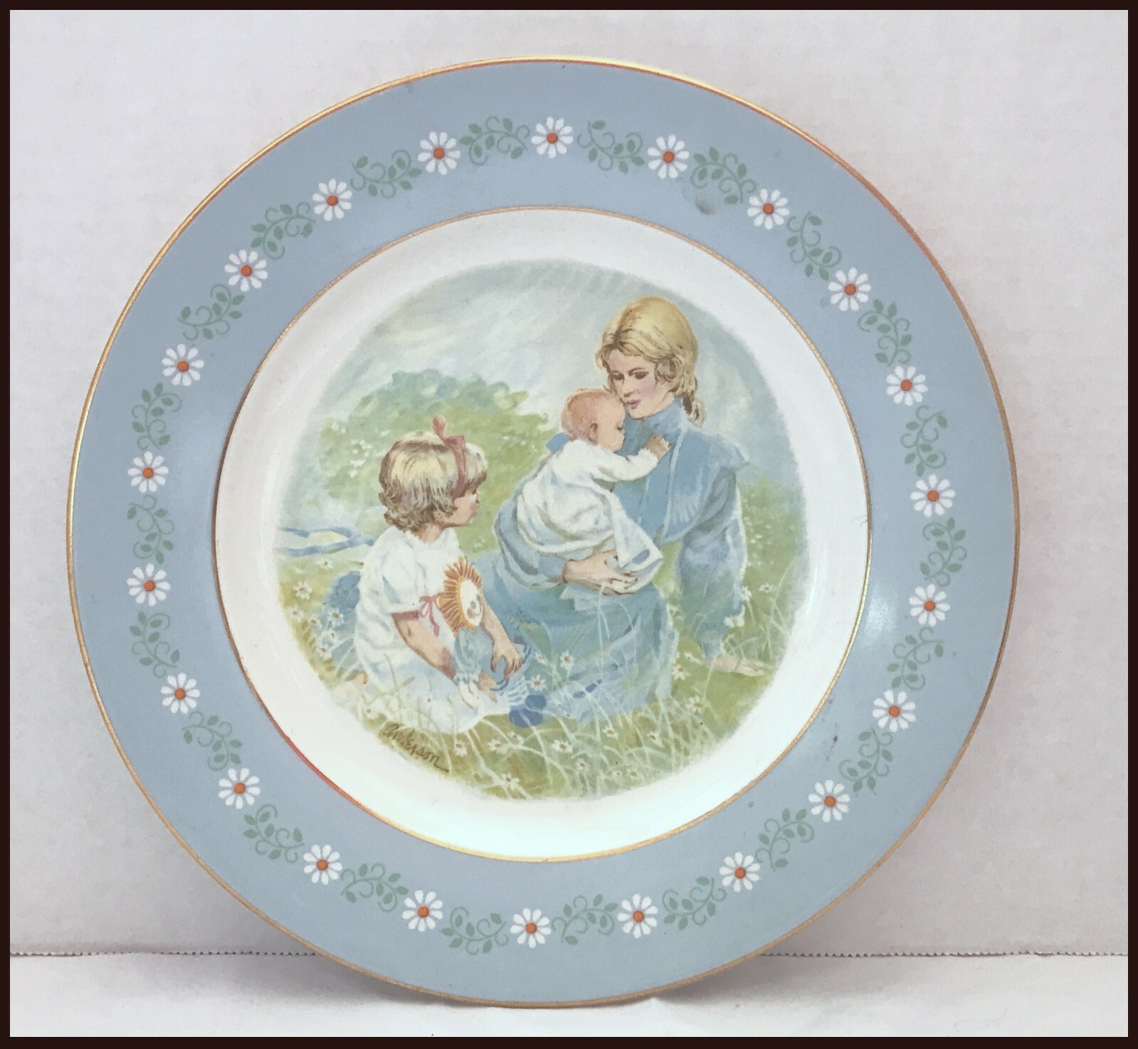 Vintage1974Avon "Tenderness" Plate Pontesa Ironstone w Daisy Border
