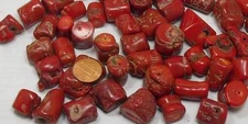 1/2 lbs predrilled dyed red sea coral nuggets /12mm-18mm diameter(T713-w8)
