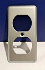 NEW Single Gang METAL Outlet DUPLEX RECEPTACLE NARROW Wall Plate Cover NEW U-D1