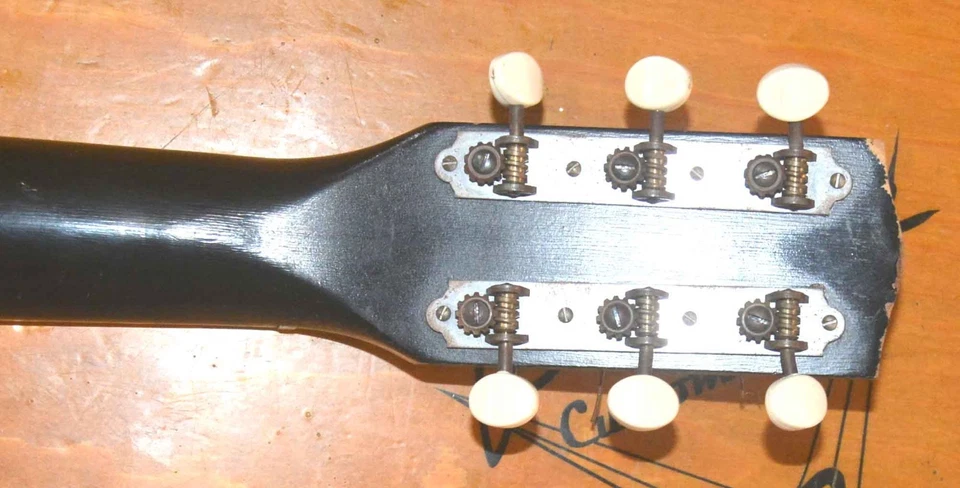 Guitarra Acústica Stella by Harmony Años 60 Buen Estado ProSetup Estuche Original. Foto 4 de 4