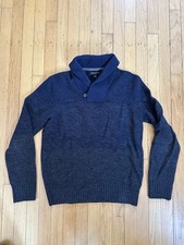 Banana Republic Men  s Navy Italian Yarn Sweater Size M 