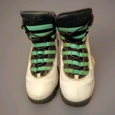 Nike Air Jordan Youth Collection Size 7.5 Y High Top Green And White Sneakers 