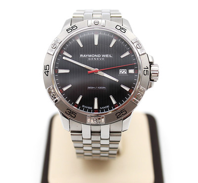 Raymond Weil Tango 81601 41mm Black Dial Quartz 300M SS Watch w/Box