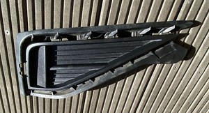 Volkswagen Golf Sportsvan Stoßstangen Gitter vorne rechts 510 853 212 D