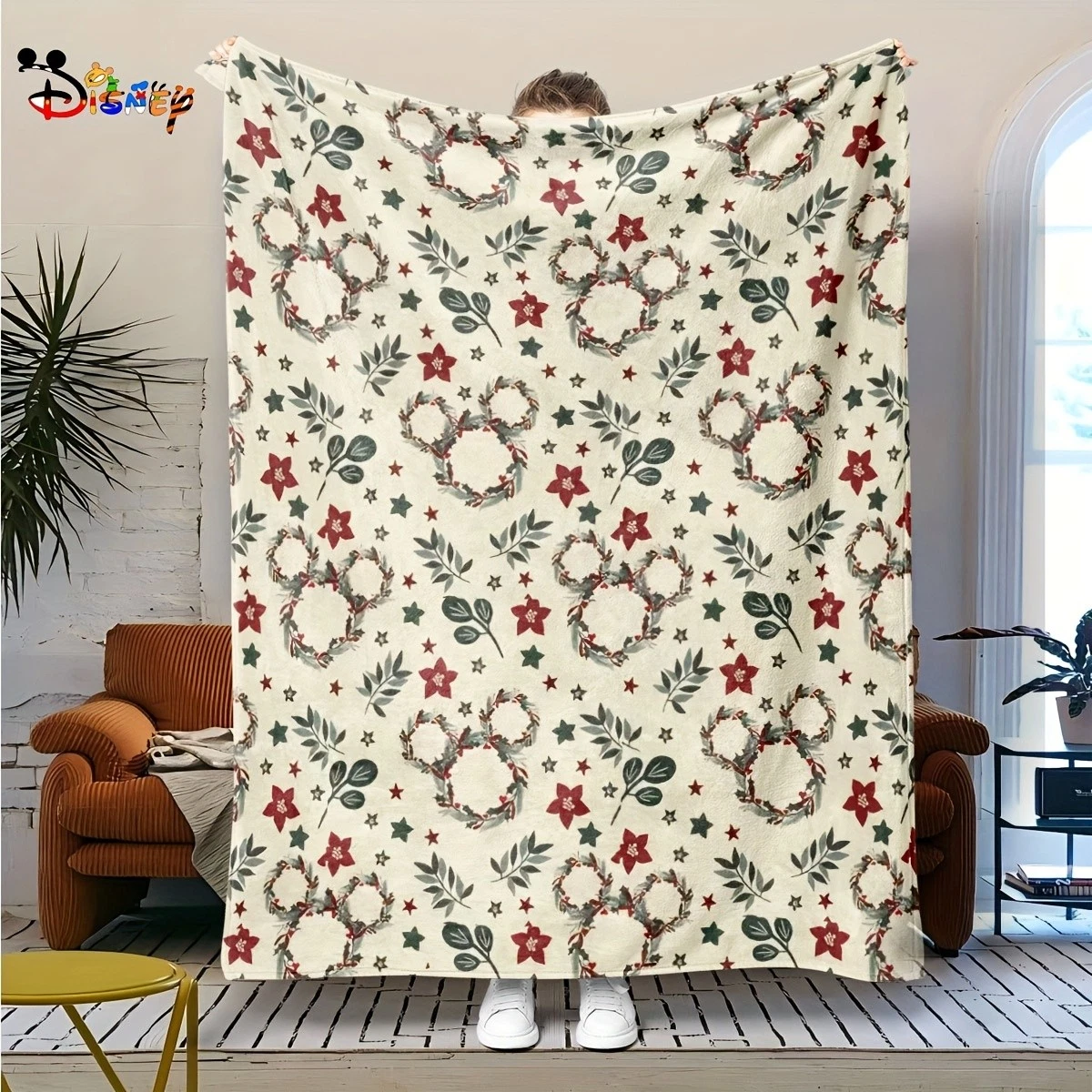 Mickey Mouse Christmas Wreath Flannel Blanket | Holiday Decoration, Festive Gift