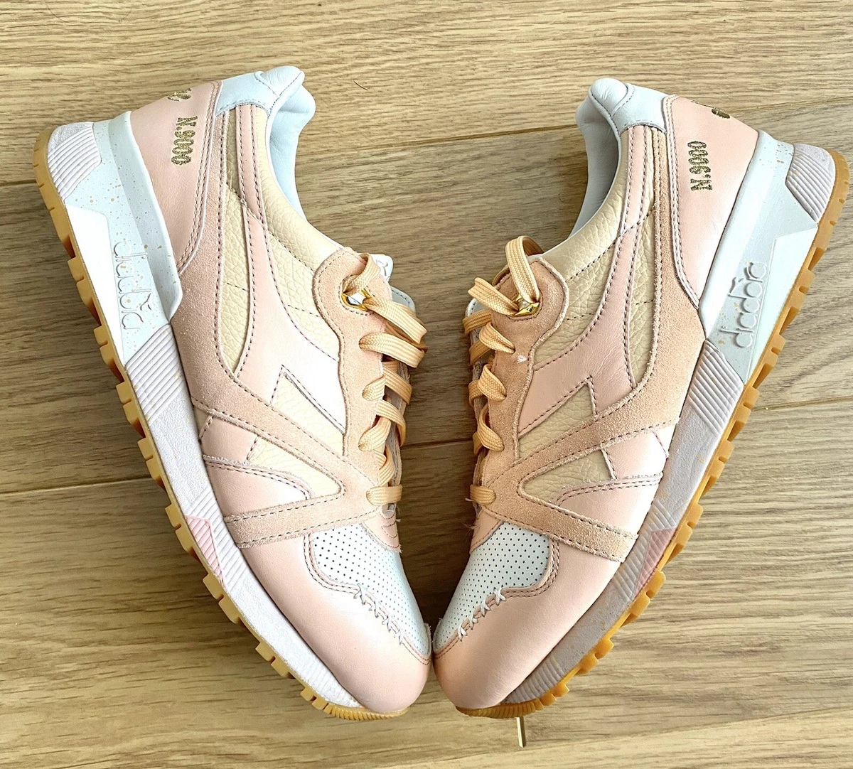 Diadora feature hotsell