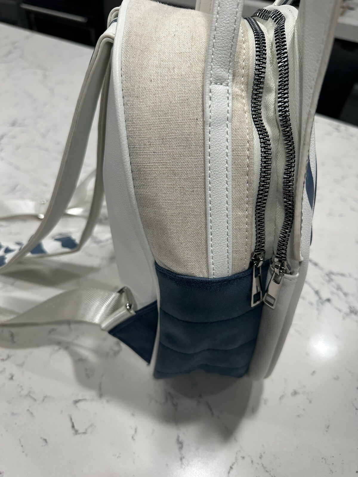 STAR WARS AHSOKA TANO MINI BACKPACK BIOWORLD DISNEY J… Gem