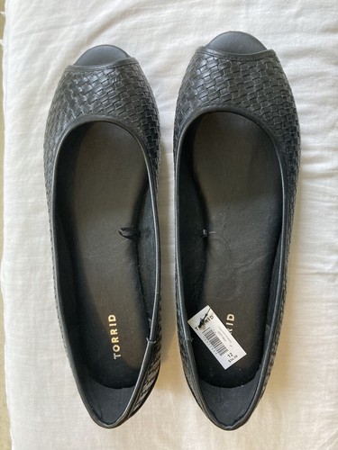 size 12 wide flats