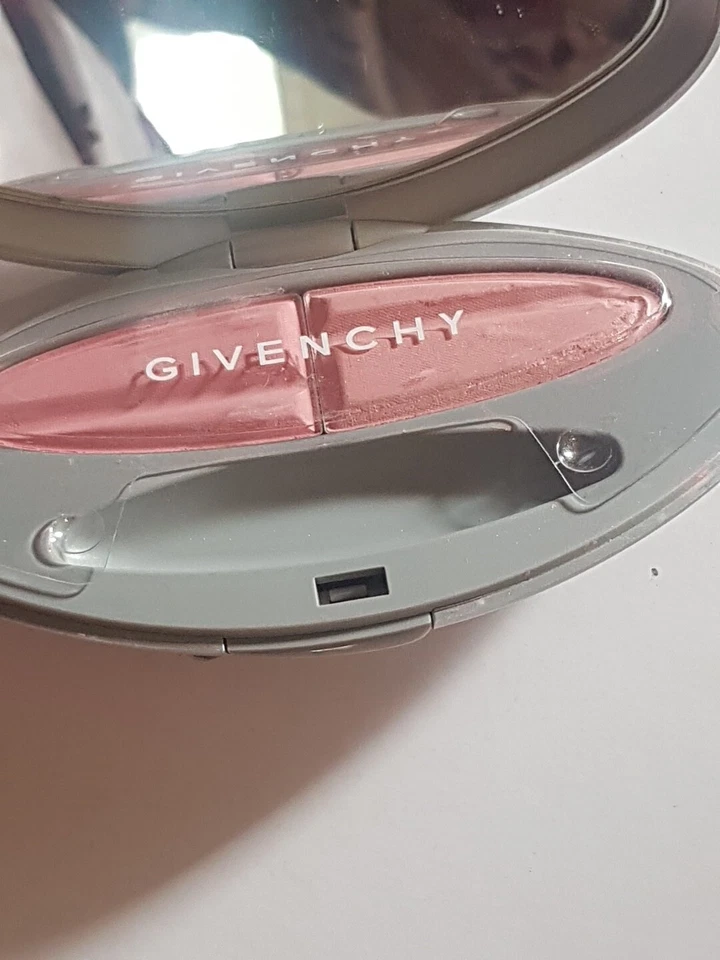 Givenchy Duo Pink Blusher Palette Rare No2 See Pics No Brush - Image 2 of 4