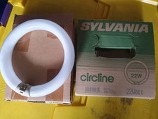 Sylvania 22w Circular Fluorescent Tube T9 Round G10Q Warm White 2700k 208mm Dia