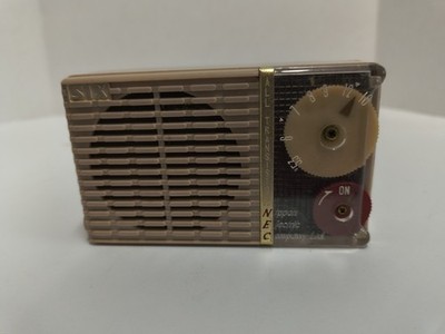 SCARCE NEC MODEL NT 61 TRANSISTOR RADIO