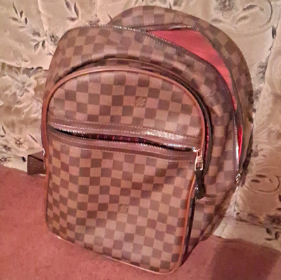Louis Vuitton Rucksack   neuwertig & ungetragen 