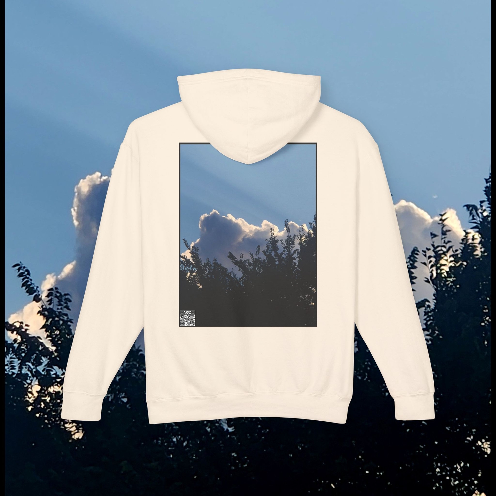 Vazquez - Hooded Cloud (Back Design Sweater)
