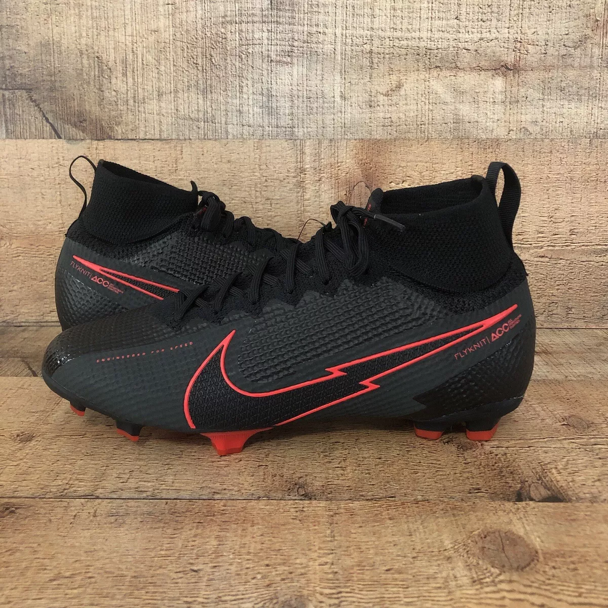 Mercurial superfly size 7 top