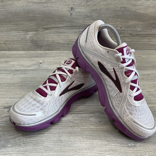BROOKS Pure flow 7 DNA Cup Women’s Size 10.5 B running athletic sneakers shoes
