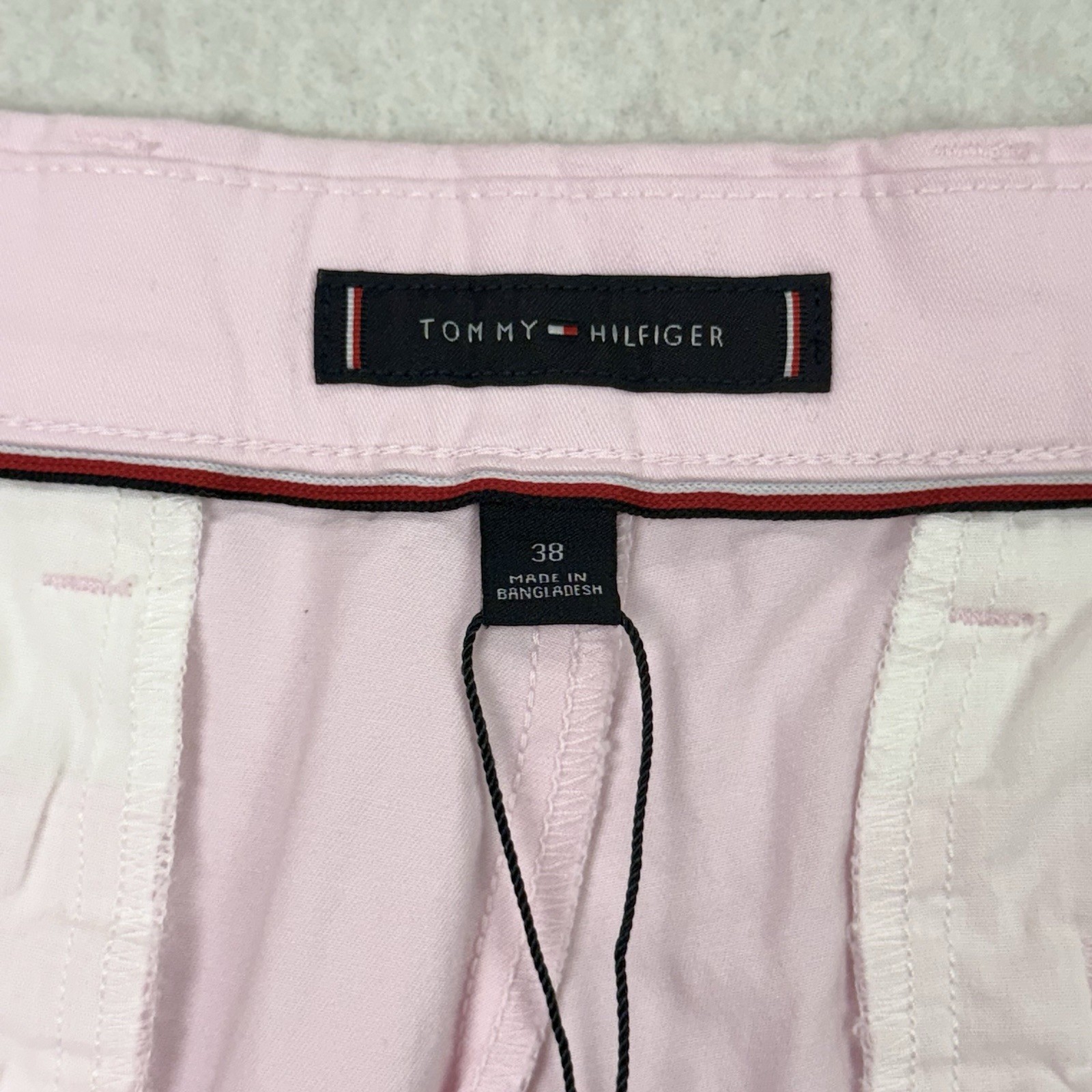 Tommy Hilfiger 7" Inseam Pink Stretch Chino Shorts Men's Size 38 thumbnail 9