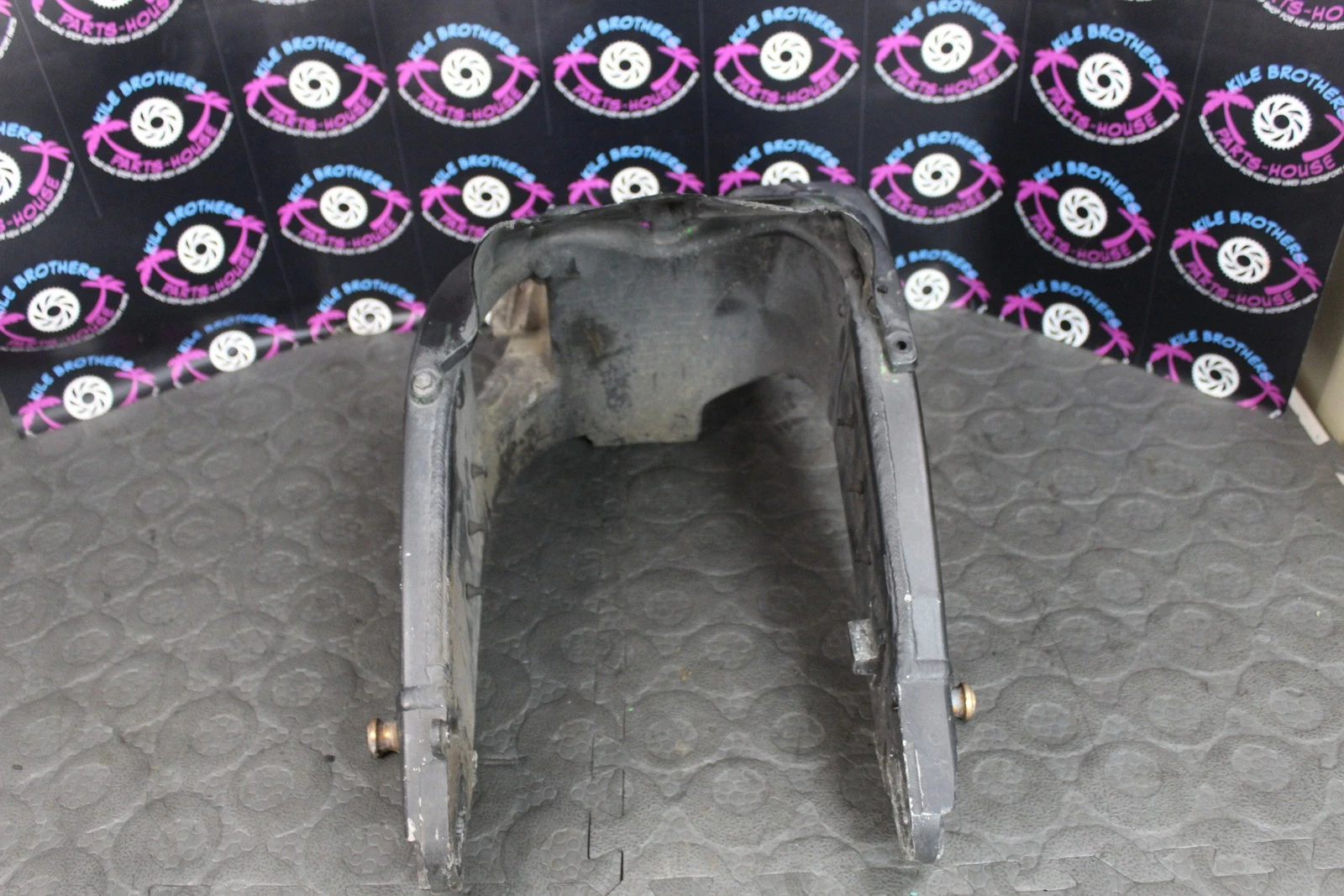 a.r.m.rさん専用 2009 Kawasaki Ninja ZX6R ZX600R OEM REAR SWINGARM BACK SUSPENSION