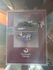 Roczny folder Wyspy Owcze ze znaczkami 1992