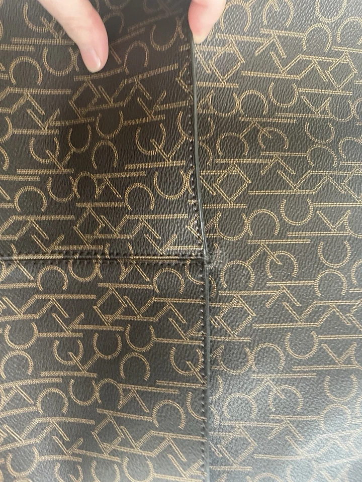 Bolso de Hombro Hobo Calvin Klein Marrón Khk/bk Nuevo Foto 2 de 4