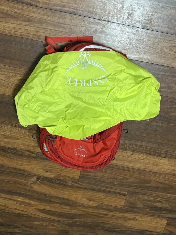 Mochila de Senderismo Osprey Radical 34 Roja/Verde Lima Excelente Estado S/M Foto 3 de 4