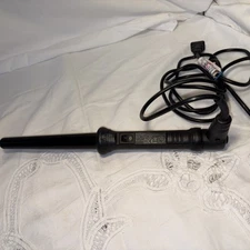 HerStyler Black Teflon Barrel Curling Wand Model Grande Curls