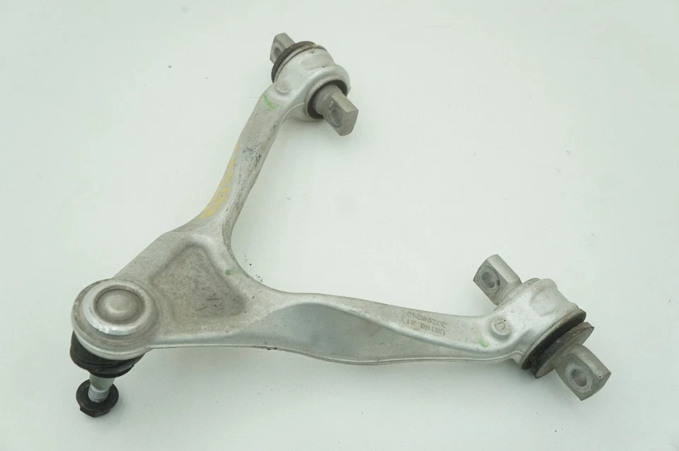 Rear Suspension Right Lower Control Arm OEM 85561493 Chevrolet Corvette C8 20-25 - Image 4 of 4