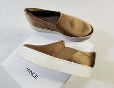 NIB Vince Warren Satin Platform Slip On Sneakers in Fawn Size US 8.5 225