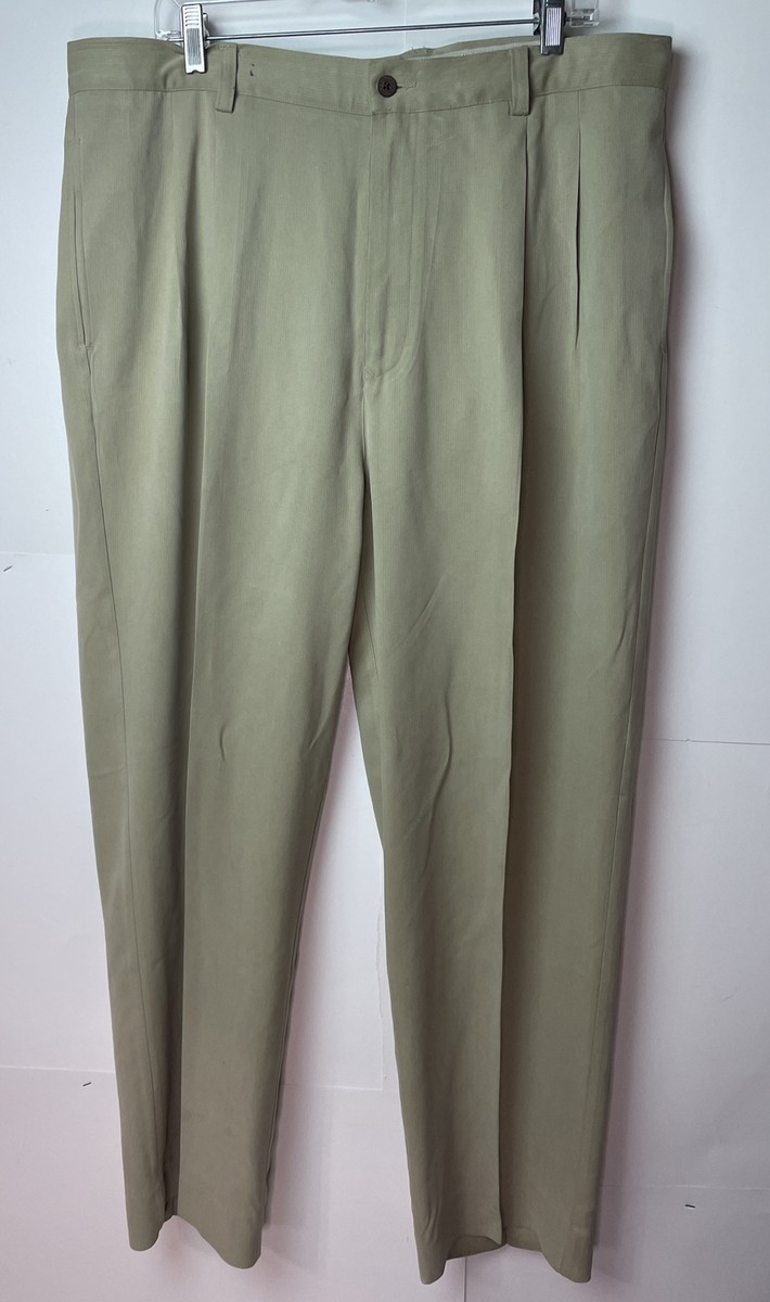 Tommy Bahama Pants Short Adult 38 Beige Chino Silk Pleated Mens 38 X 29  Boating