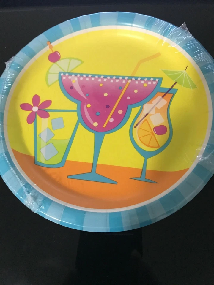 Cocktail Fun Summer Luau Tropical Drinks Theme Party Paper Dessert Plates 8 Pack - Image 2 of 4