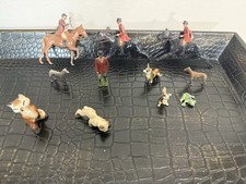 Lot Of Antique Britain Huntsman Lead Toy Figures
