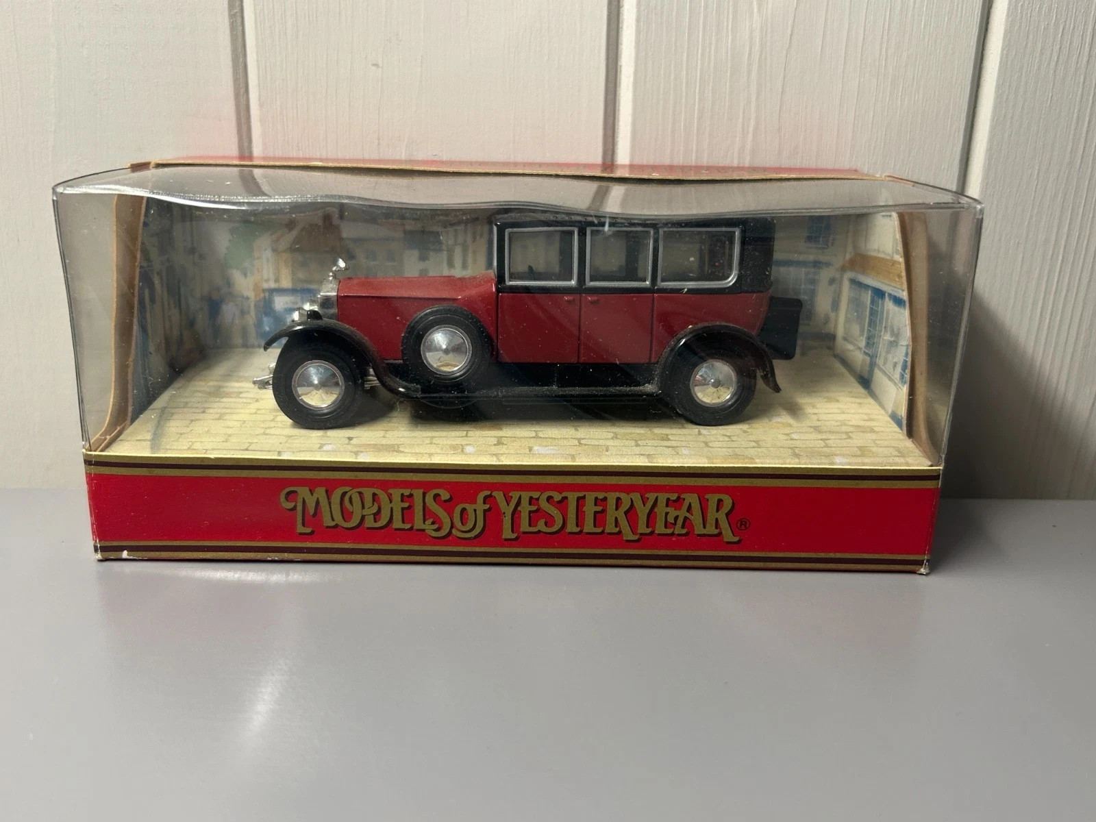MATCHBOX MODEL OF YESTERYEAR Y-36 ROLLS ROYCE PHANTOM 1