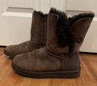 Women's UGG Australia Bailey Button 5803 Boots Sz W6 Chocolate Leather Sheepskin — photo 6