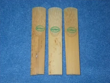 LA VOZ Bb SOPRANO CLARINET REEDS - 3 PACK - STRENGTH = MEDIUM HARD