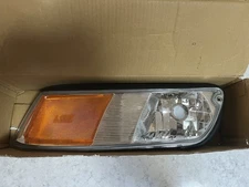 Eagle Eyes 1998-02 Mercury Grand Marquis Driver Side Corner Light FR254-U000L