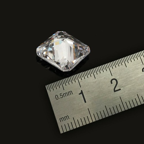 10*10mm Unheated Artificial White Sapphire 22.80ct Cushion Shape AAA Loose Gems - Picture 4 of 7