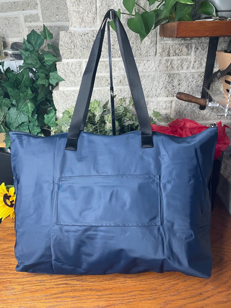NWT TUMI NAVY BLUE DENTON PACKABLE TOTE FOLDABLE BAG TRAVEL NWT TUMI NAVY BLUE DENTON PACKABLE TOTE FOLDABLE BAG TRAVEL