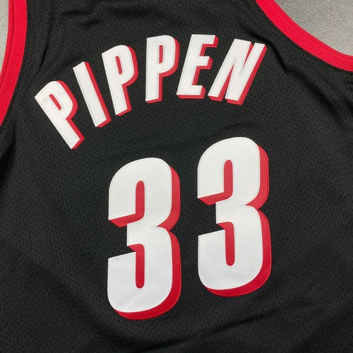 100% Authentic Scottie Pippen Mitchell Ness 99 00 Blazers Jersey Size 44 L Mens - Picture 6 of 6