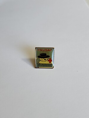 Red Cross Holiday Hero Winter Lapel Hat Jacket Pin