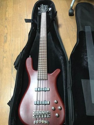 Warwick Streamer 5st / E-Bassgitarre mit Orignal HC Made in Germany