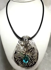 Hagit Gorali Israel Sterling Silver Blue Kalos Lily Pad Pendant Necklace 25.8 G