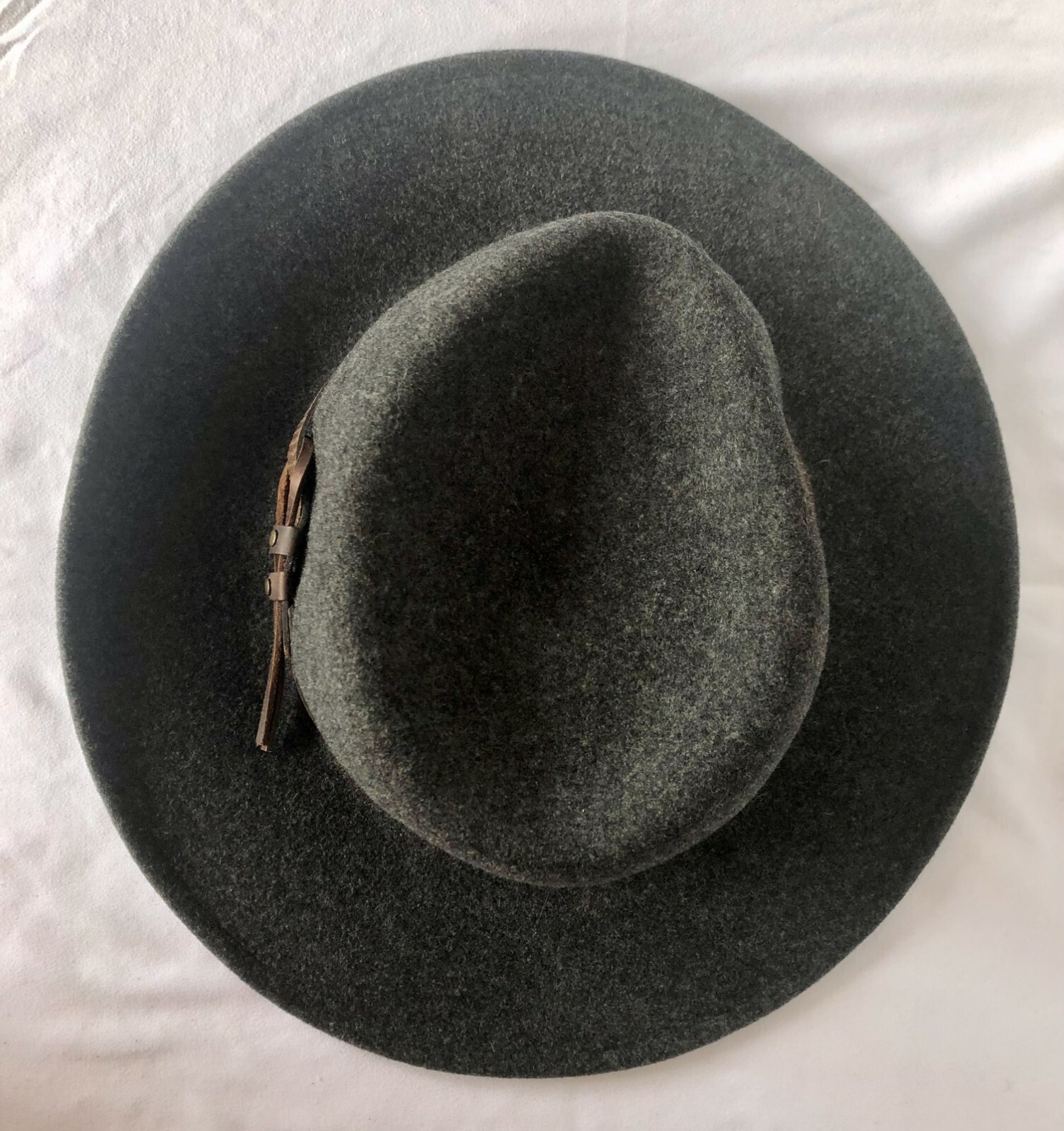 Chapeau de cowboy vert pour femme et homme - Style vintage western en feutre de laine - Chapeau de cowgirl d'automne et d'hiver - Garde au chaud - Chapeau Outback à large
