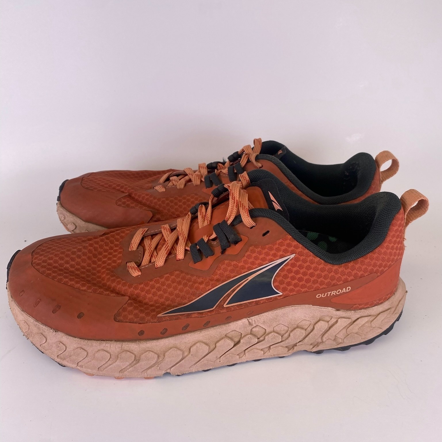 Altra Women Outroad AL0A7R72680 Orange Running Shoes Sneakers Size 10