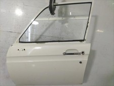 Porte avant et accessoires Peugeot 104