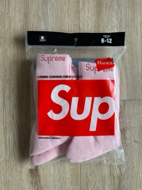 x Supreme 4PACK socks pink Hanes 新品Supreme Hanes  Pack) (4 Socks Crew レッグウェア