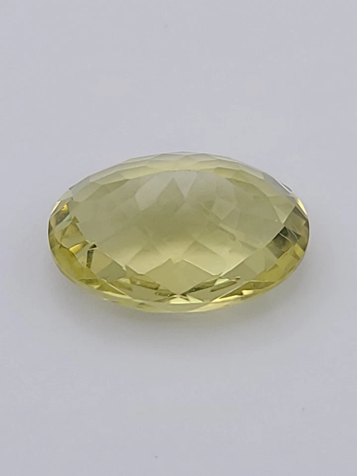 Piedra preciosa de cuarzo limón 13,28 quilates ETW - tablero de ajedrez de corte ovalado Foto 4 de 4