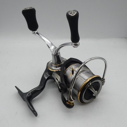 Mulinello da spinning DAIWA 20 Luvias LT 2500S-DH usato JDM Giappone - Foto 2 di 10