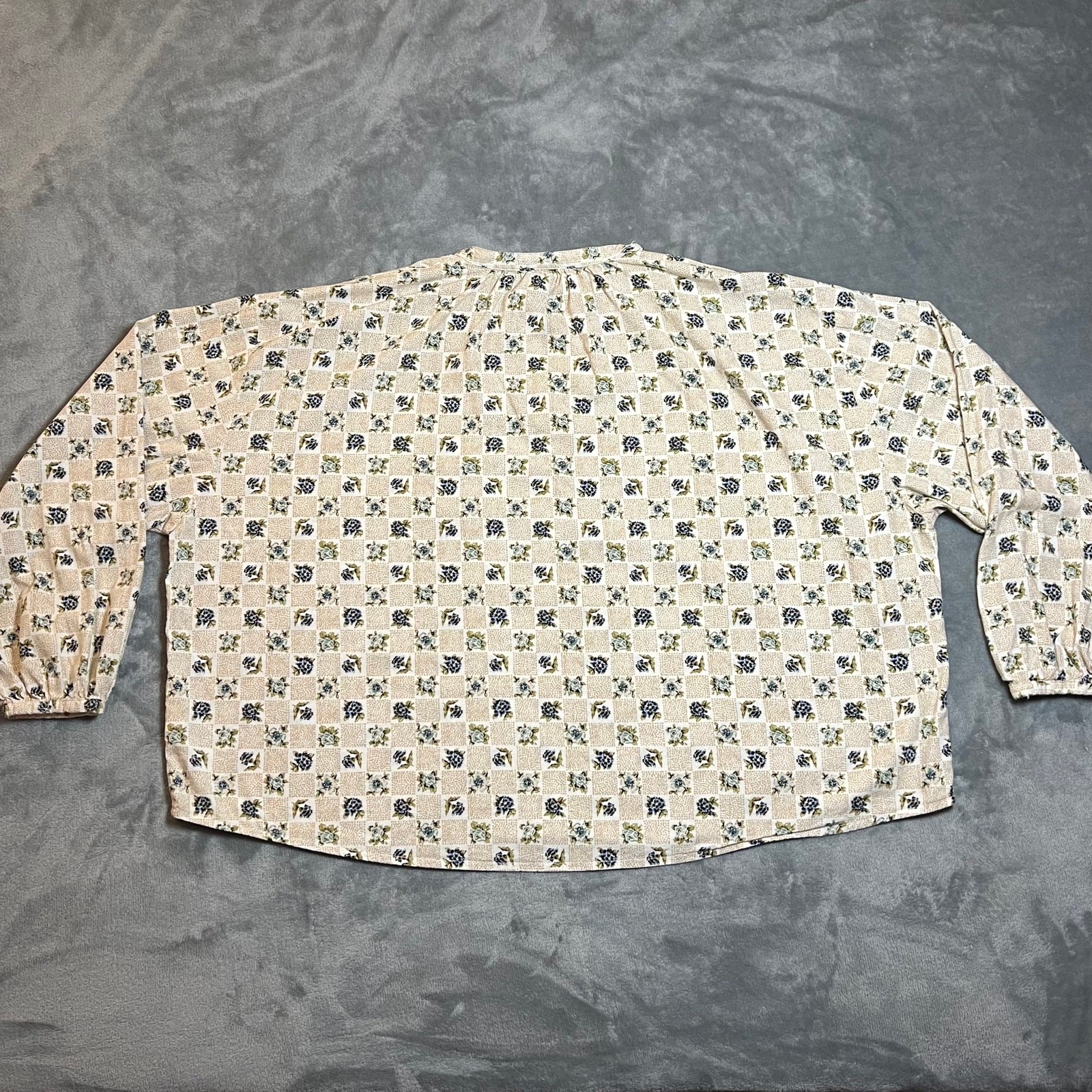 Universal Thread Floral Checkered Print Blouse Re… - image 5